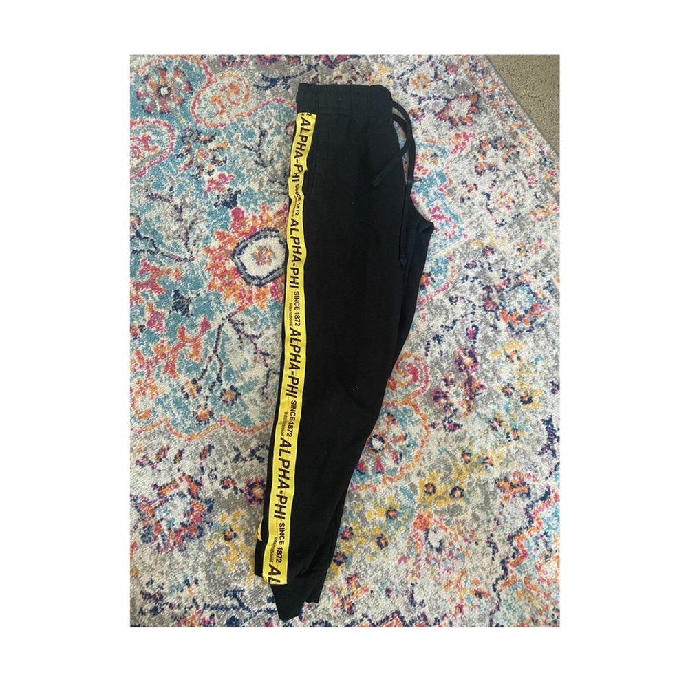 ALPHA PHI off-white joggers